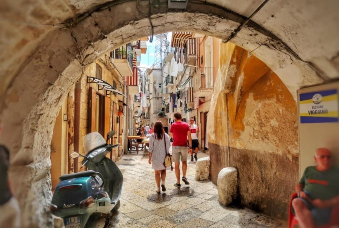 Apartamento Fra Sole E Stelle Bari Exterior foto